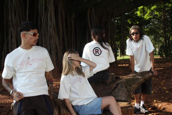 Camiseta Branca - Strawberry Mode - Imagem 4